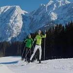 Geraeumige Unterkunft In Schladming Mit Sauna *