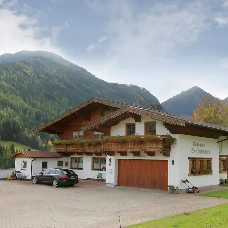 Cozy Holiday Apartment With Sauna In Schladming *