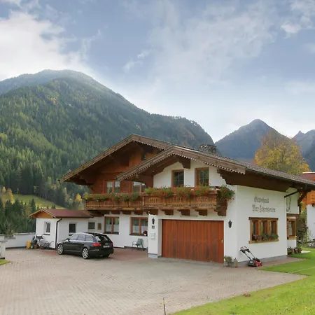 Апартаменты Geraeumige Unterkunft In Schladming Mit Sauna