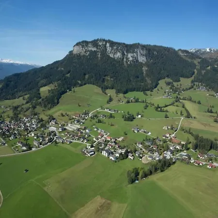 Geraeumige In Mit Sauna *